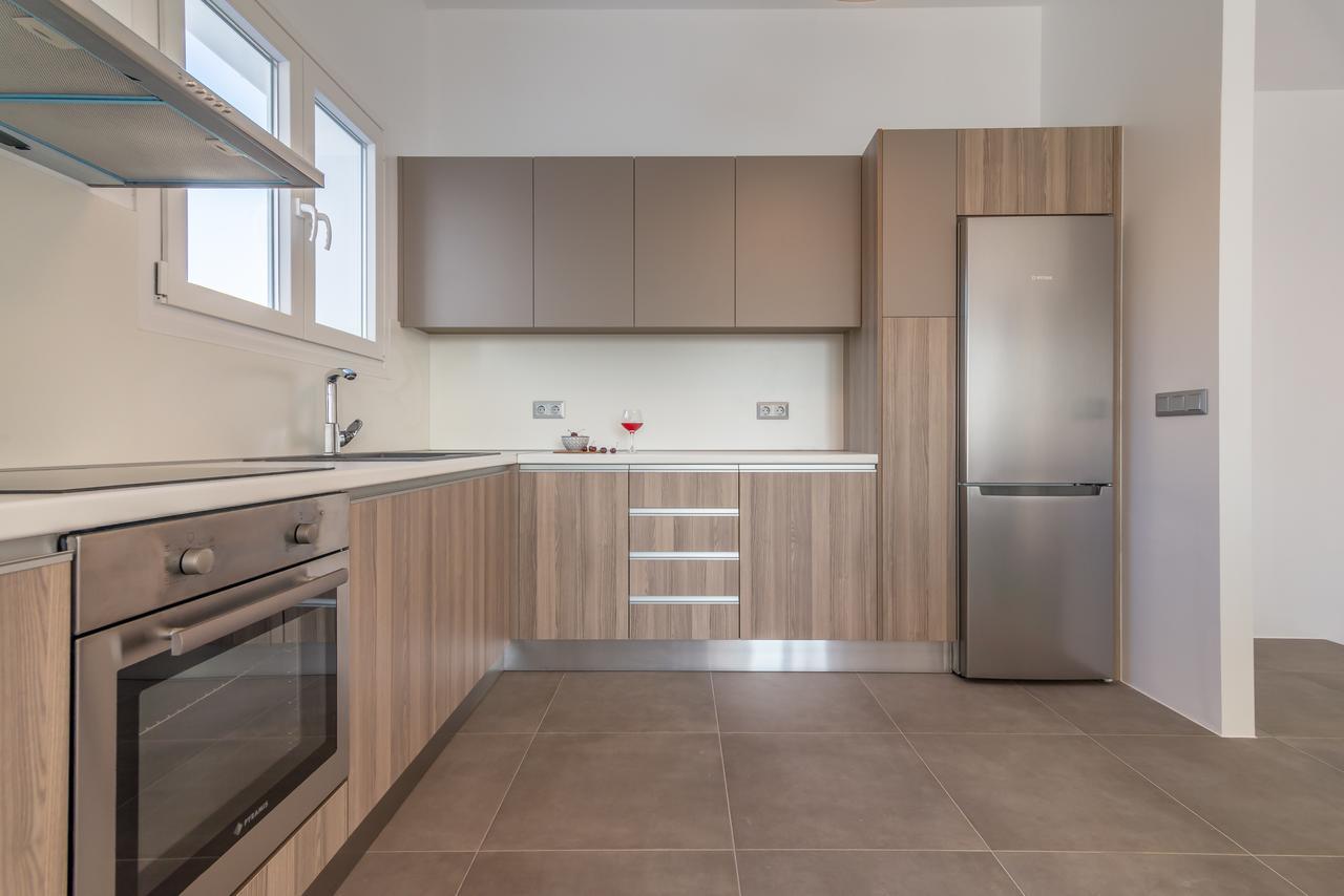 Milos Waves Luxury Apartments Поллония Экстерьер фото